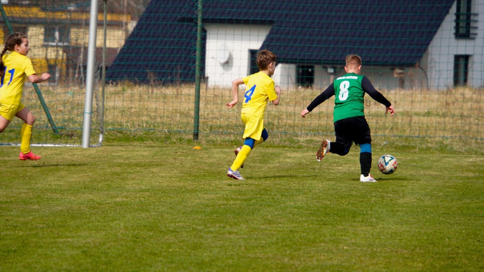 Zdjęcie w galerii na portalu naszraciborz.pl: Raszczyce Cup 2025. Piłkarska rywalizacja ponad pięciuset zawodników [FOTO] wiadomości z regionu