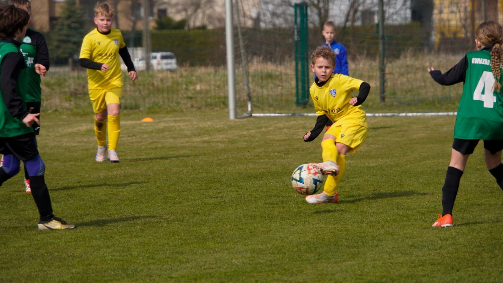 Zdjęcie w galerii na portalu naszraciborz.pl: Raszczyce Cup 2025. Piłkarska rywalizacja ponad pięciuset zawodników [FOTO] wiadomości z regionu