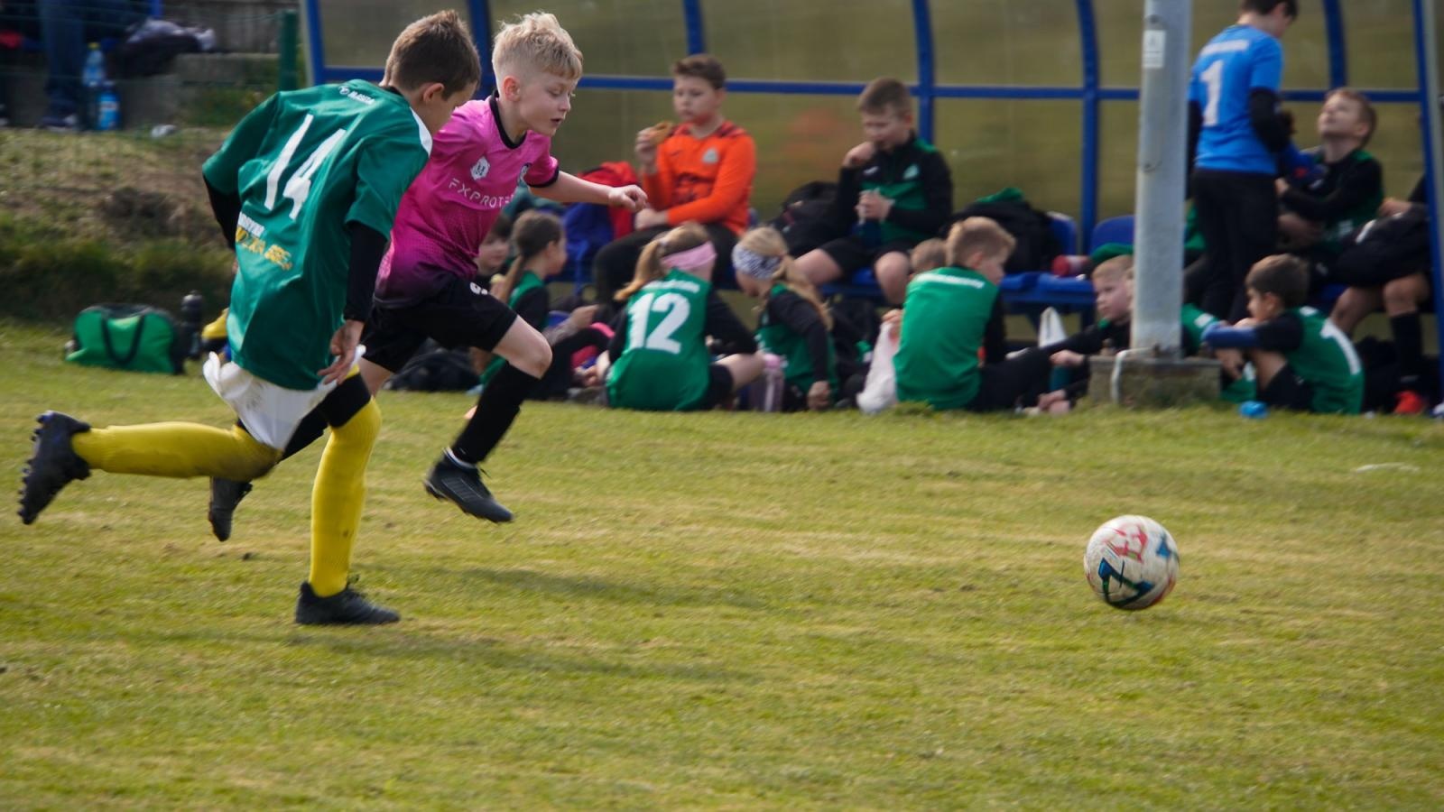 Zdjęcie w galerii na portalu naszraciborz.pl: Raszczyce Cup 2025. Piłkarska rywalizacja ponad pięciuset zawodników [FOTO] wiadomości z regionu