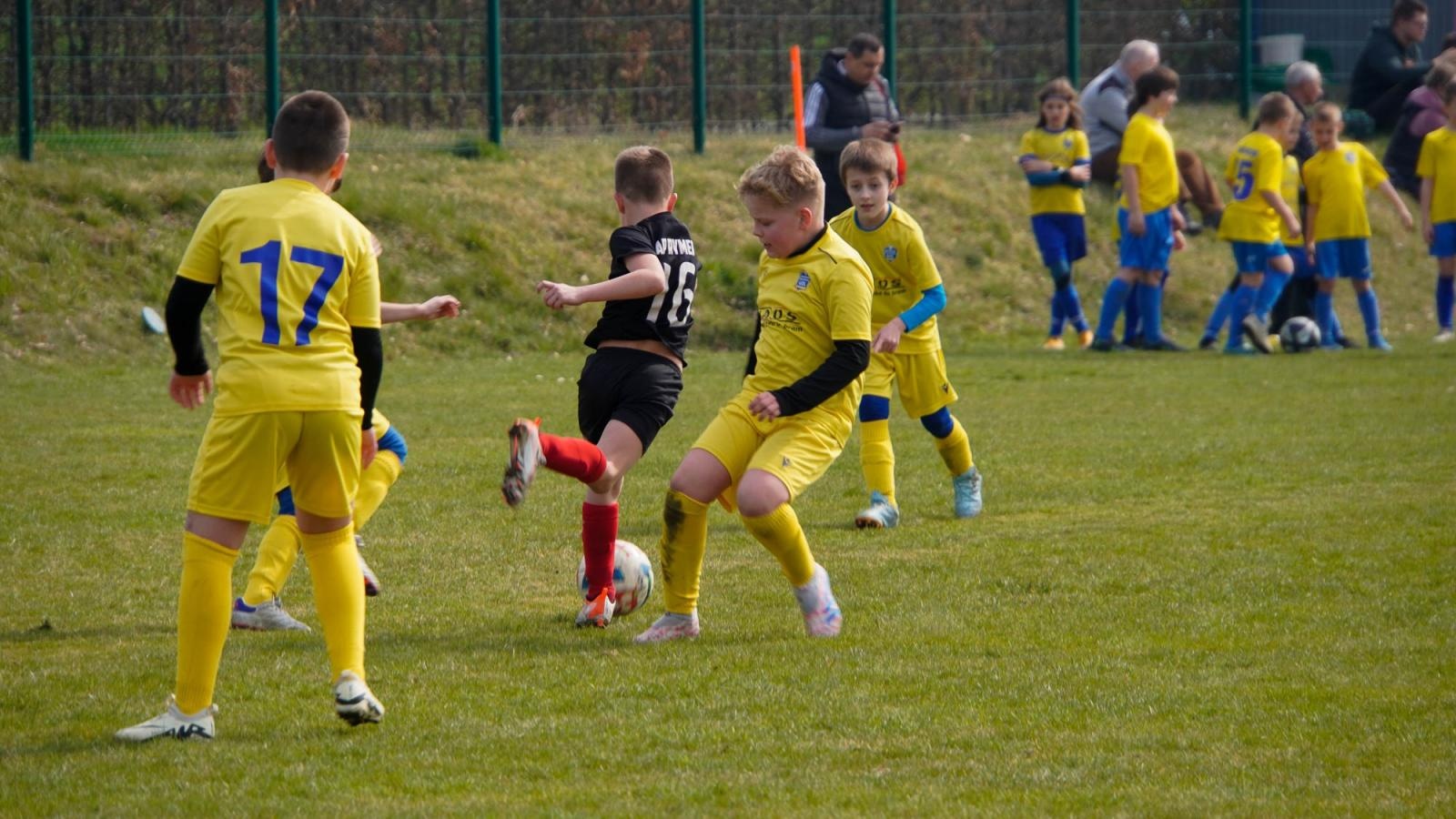 Zdjęcie w galerii na portalu naszraciborz.pl: Raszczyce Cup 2025. Piłkarska rywalizacja ponad pięciuset zawodników [FOTO] wiadomości z regionu