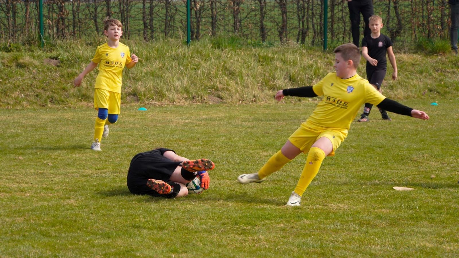 Zdjęcie w galerii na portalu naszraciborz.pl: Raszczyce Cup 2025. Piłkarska rywalizacja ponad pięciuset zawodników [FOTO] wiadomości z regionu