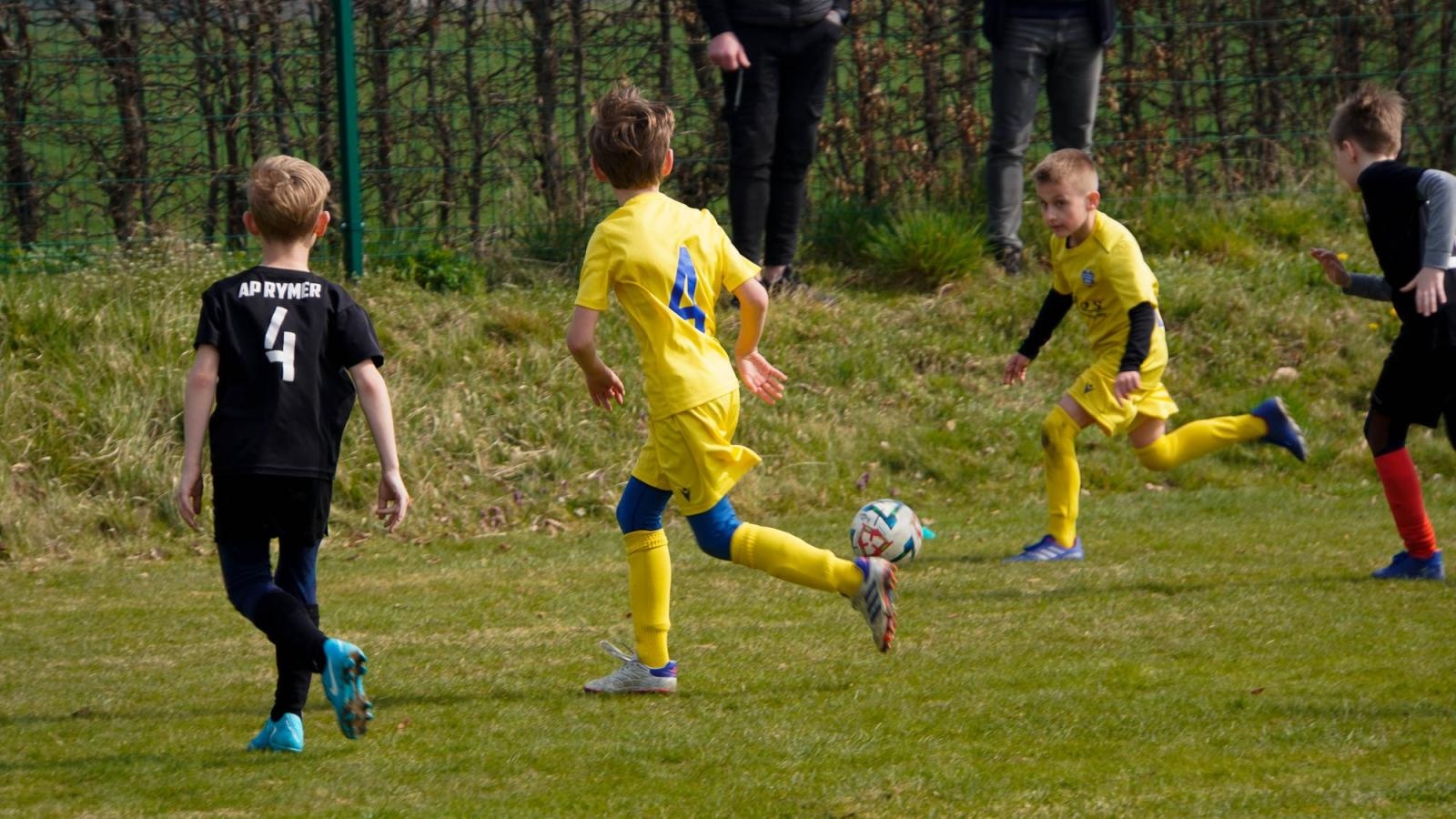 Zdjęcie w galerii na portalu naszraciborz.pl: Raszczyce Cup 2025. Piłkarska rywalizacja ponad pięciuset zawodników [FOTO] wiadomości z regionu
