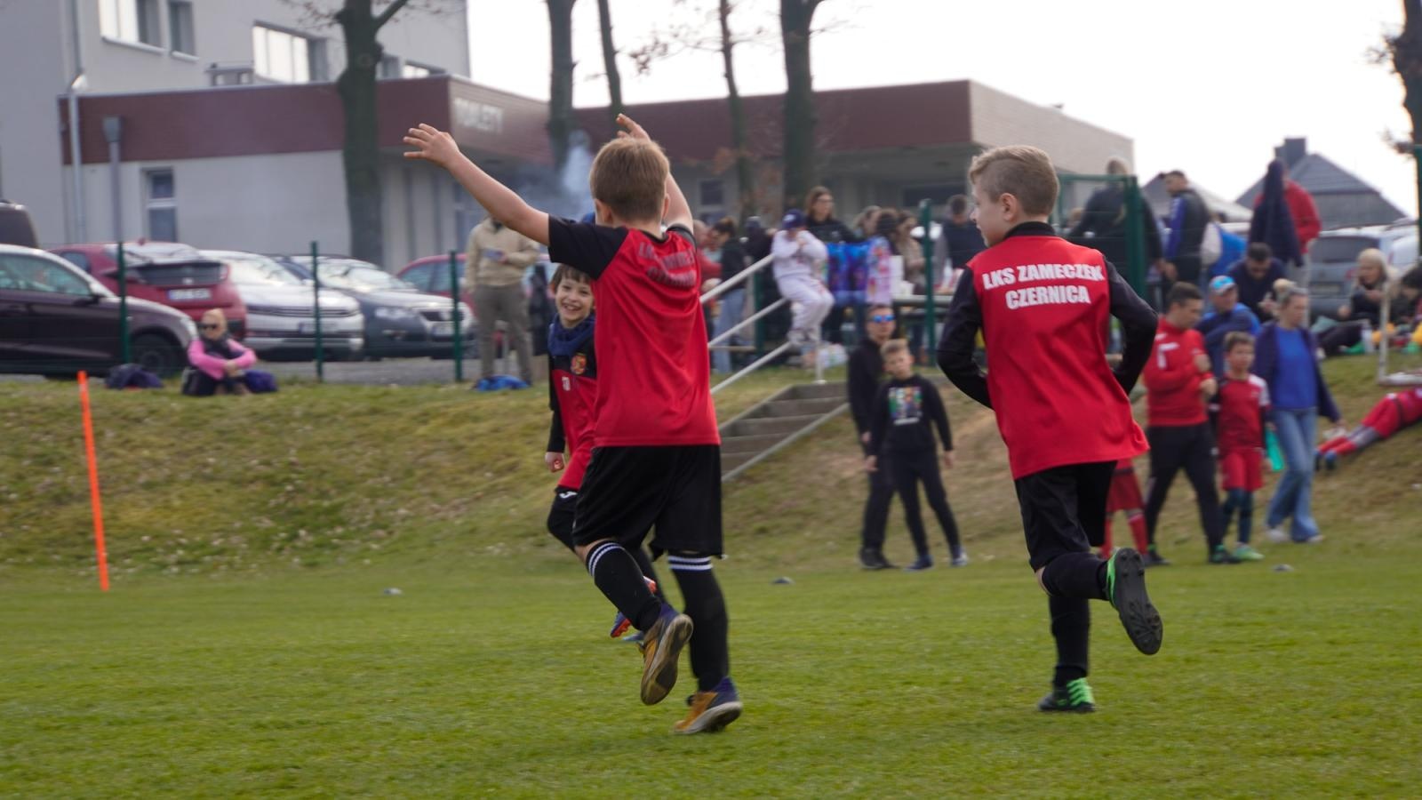 Zdjęcie w galerii na portalu naszraciborz.pl: Raszczyce Cup 2025. Piłkarska rywalizacja ponad pięciuset zawodników [FOTO] wiadomości z regionu