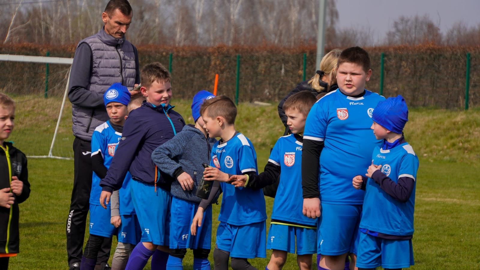 Zdjęcie w galerii na portalu naszraciborz.pl: Raszczyce Cup 2025. Piłkarska rywalizacja ponad pięciuset zawodników [FOTO] wiadomości z regionu