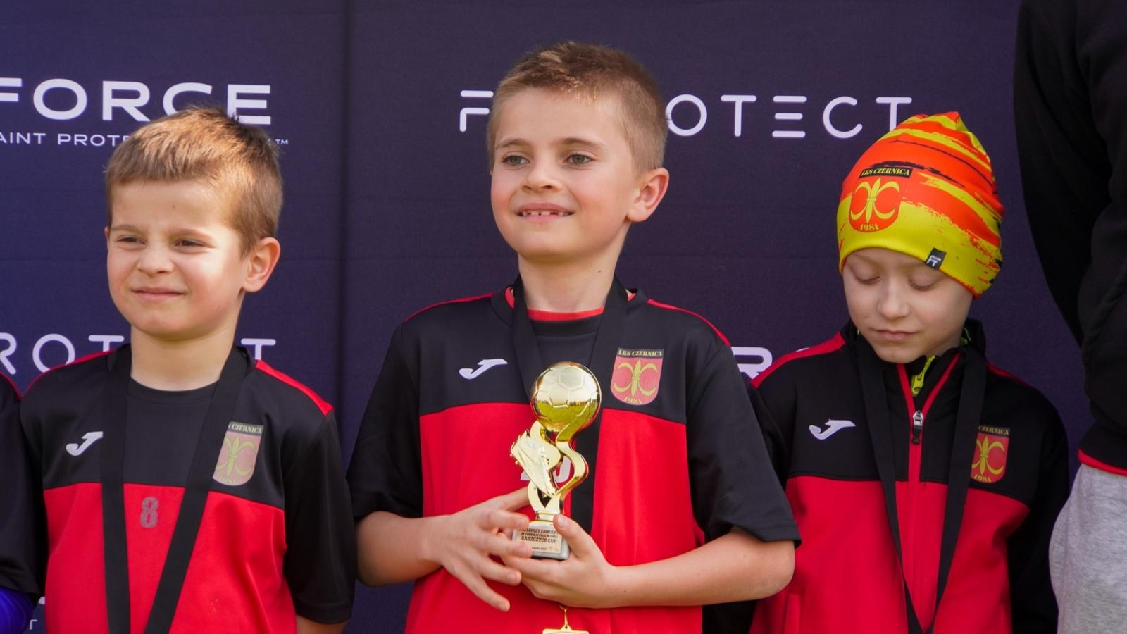 Zdjęcie w galerii na portalu naszraciborz.pl: Raszczyce Cup 2025. Piłkarska rywalizacja ponad pięciuset zawodników [FOTO] wiadomości z regionu