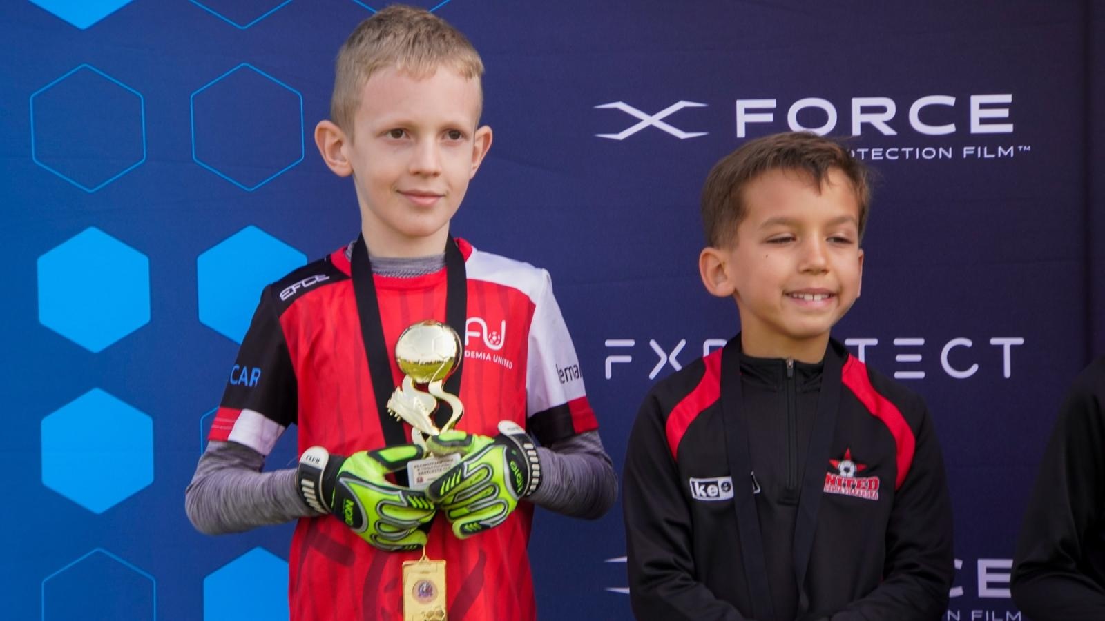 Zdjęcie w galerii na portalu naszraciborz.pl: Raszczyce Cup 2025. Piłkarska rywalizacja ponad pięciuset zawodników [FOTO] wiadomości z regionu