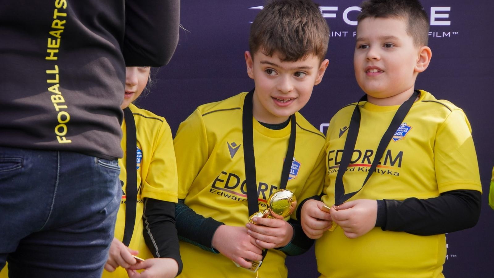 Zdjęcie w galerii na portalu naszraciborz.pl: Raszczyce Cup 2025. Piłkarska rywalizacja ponad pięciuset zawodników [FOTO] wiadomości z regionu