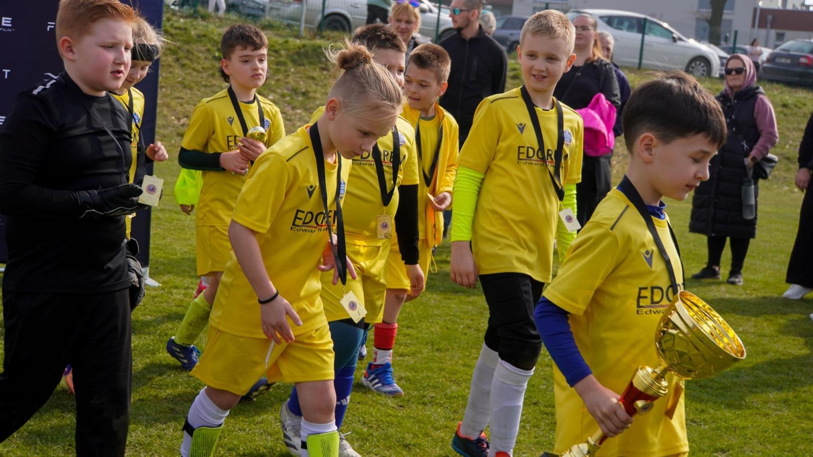 Zdjęcie w galerii na portalu naszraciborz.pl: Raszczyce Cup 2025. Piłkarska rywalizacja ponad pięciuset zawodników [FOTO] wiadomości z regionu