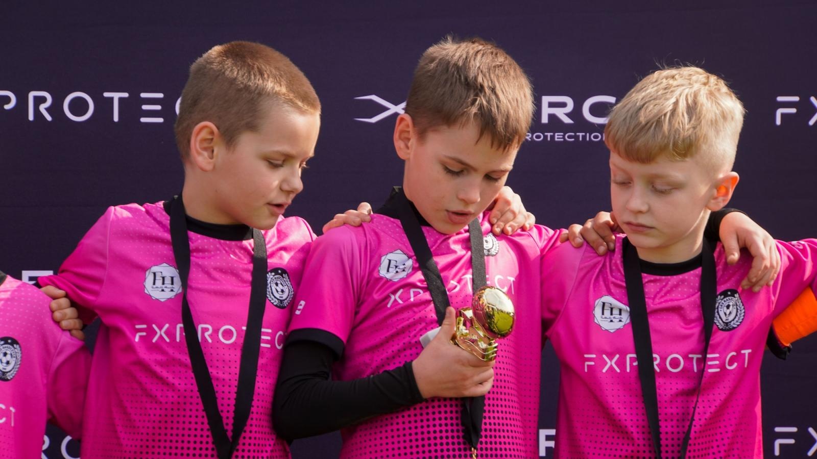 Zdjęcie w galerii na portalu naszraciborz.pl: Raszczyce Cup 2025. Piłkarska rywalizacja ponad pięciuset zawodników [FOTO] wiadomości z regionu