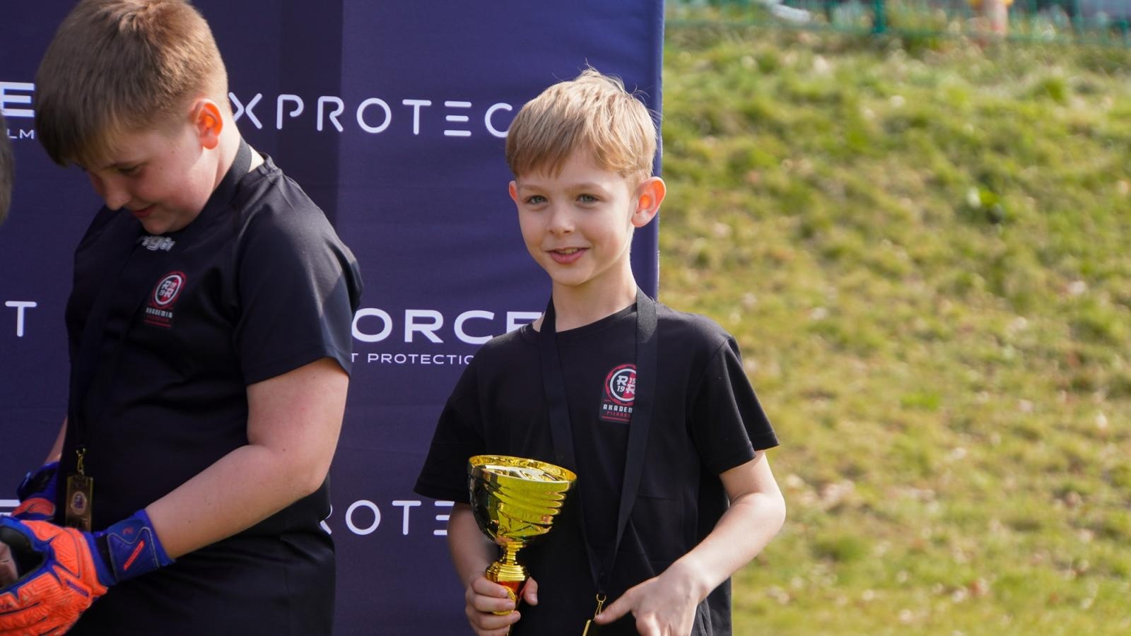 Zdjęcie w galerii na portalu naszraciborz.pl: Raszczyce Cup 2025. Piłkarska rywalizacja ponad pięciuset zawodników [FOTO] wiadomości z regionu