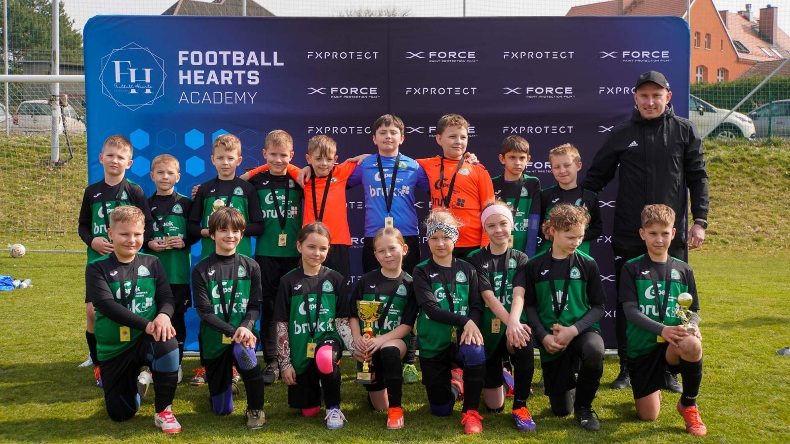 Zdjęcie w galerii na portalu naszraciborz.pl: Raszczyce Cup 2025. Piłkarska rywalizacja ponad pięciuset zawodników [FOTO] wiadomości z regionu