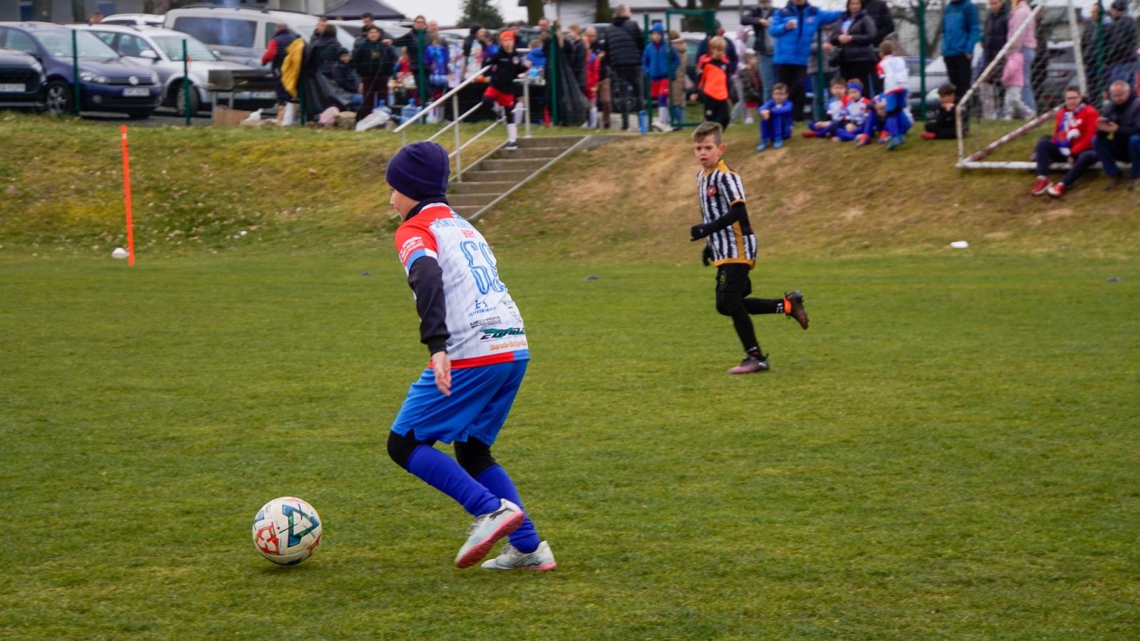 Zdjęcie w galerii na portalu naszraciborz.pl: Raszczyce Cup 2025. Piłkarska rywalizacja ponad pięciuset zawodników [FOTO] wiadomości z regionu