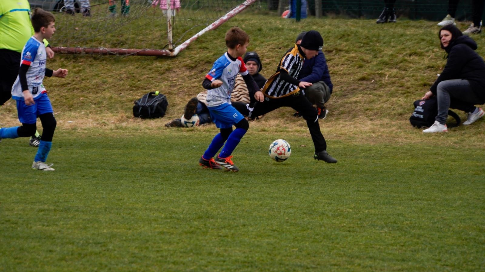Zdjęcie w galerii na portalu naszraciborz.pl: Raszczyce Cup 2025. Piłkarska rywalizacja ponad pięciuset zawodników [FOTO] wiadomości z regionu