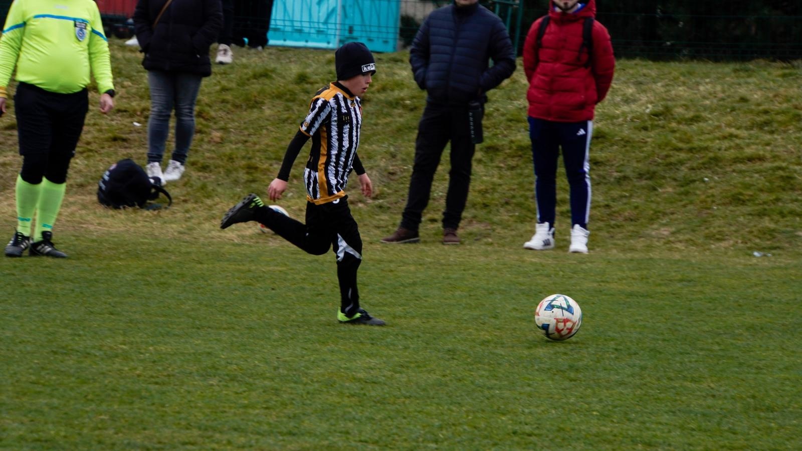 Zdjęcie w galerii na portalu naszraciborz.pl: Raszczyce Cup 2025. Piłkarska rywalizacja ponad pięciuset zawodników [FOTO] wiadomości z regionu