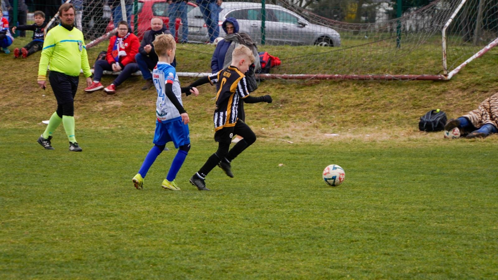 Zdjęcie w galerii na portalu naszraciborz.pl: Raszczyce Cup 2025. Piłkarska rywalizacja ponad pięciuset zawodników [FOTO] wiadomości z regionu