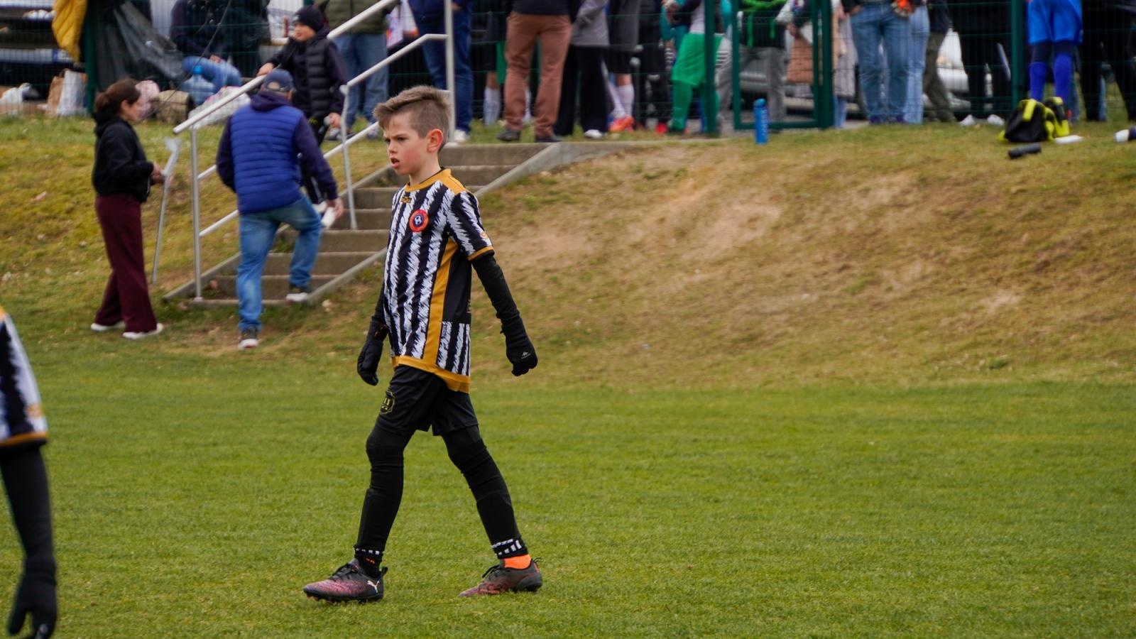 Zdjęcie w galerii na portalu naszraciborz.pl: Raszczyce Cup 2025. Piłkarska rywalizacja ponad pięciuset zawodników [FOTO] wiadomości z regionu