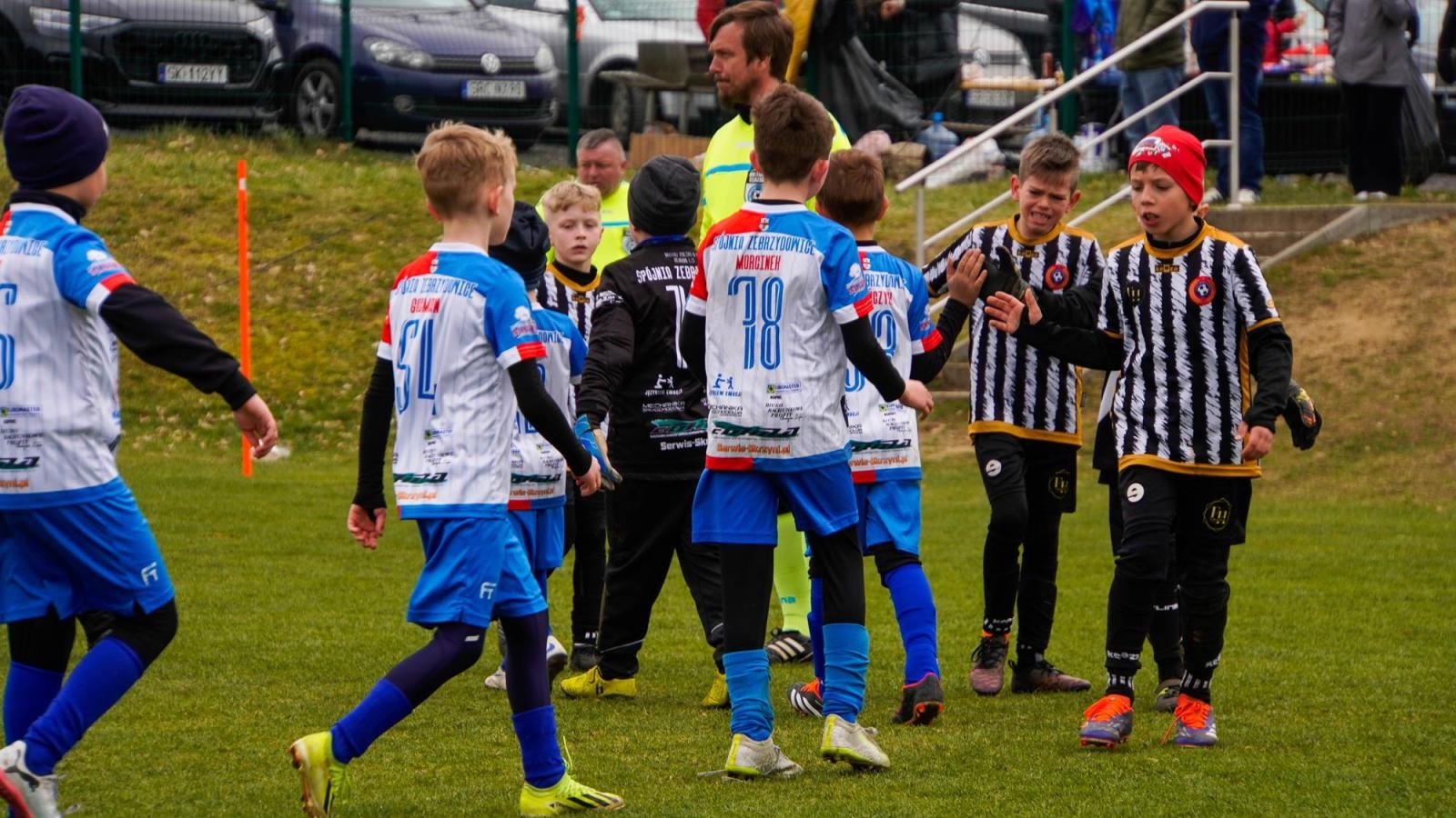 Zdjęcie w galerii na portalu naszraciborz.pl: Raszczyce Cup 2025. Piłkarska rywalizacja ponad pięciuset zawodników [FOTO] wiadomości z regionu