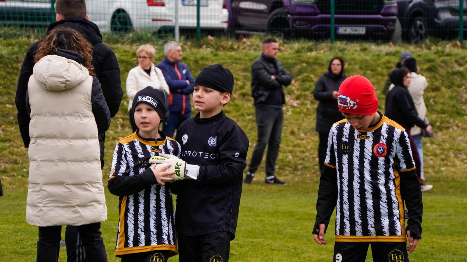 Zdjęcie w galerii na portalu naszraciborz.pl: Raszczyce Cup 2025. Piłkarska rywalizacja ponad pięciuset zawodników [FOTO] wiadomości z regionu