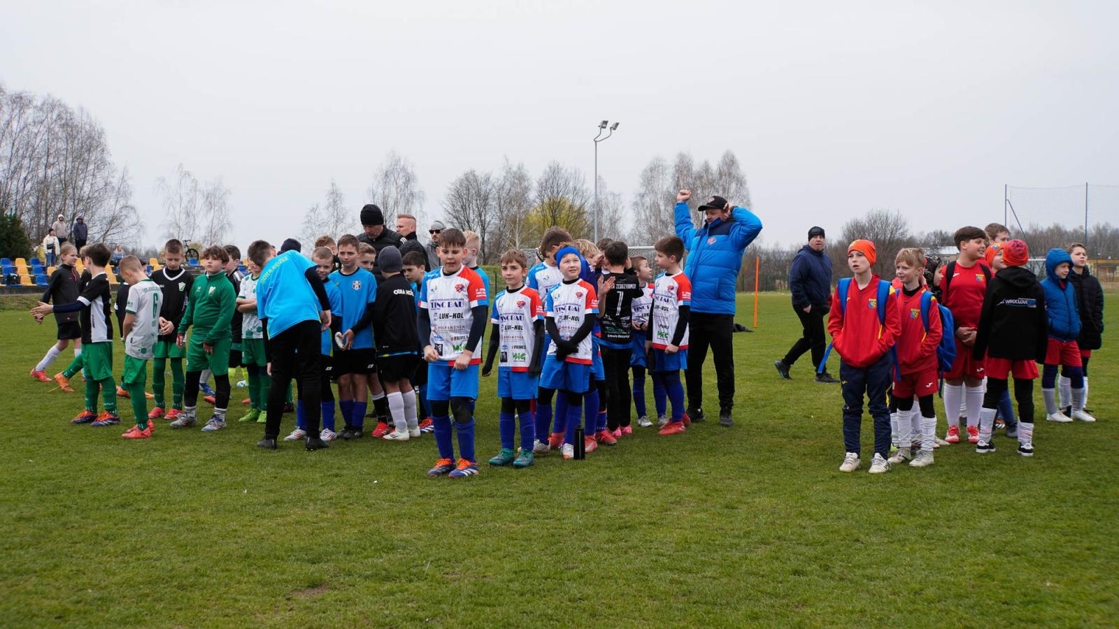 Zdjęcie w galerii na portalu naszraciborz.pl: Raszczyce Cup 2025. Piłkarska rywalizacja ponad pięciuset zawodników [FOTO] wiadomości z regionu