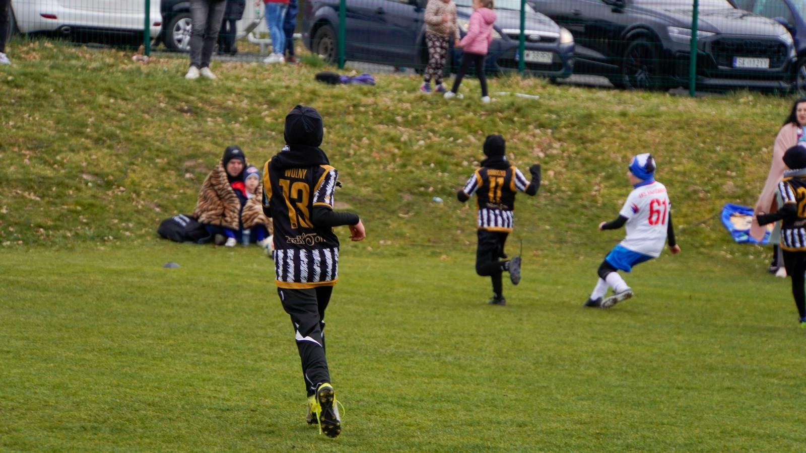 Zdjęcie w galerii na portalu naszraciborz.pl: Raszczyce Cup 2025. Piłkarska rywalizacja ponad pięciuset zawodników [FOTO] wiadomości z regionu