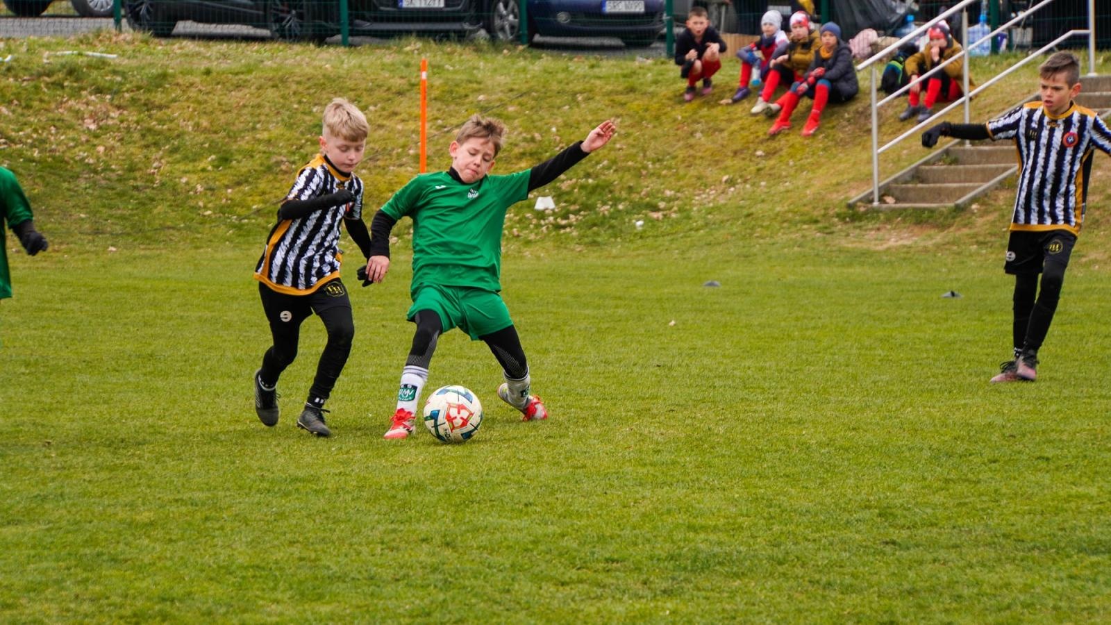 Zdjęcie w galerii na portalu naszraciborz.pl: Raszczyce Cup 2025. Piłkarska rywalizacja ponad pięciuset zawodników [FOTO] wiadomości z regionu