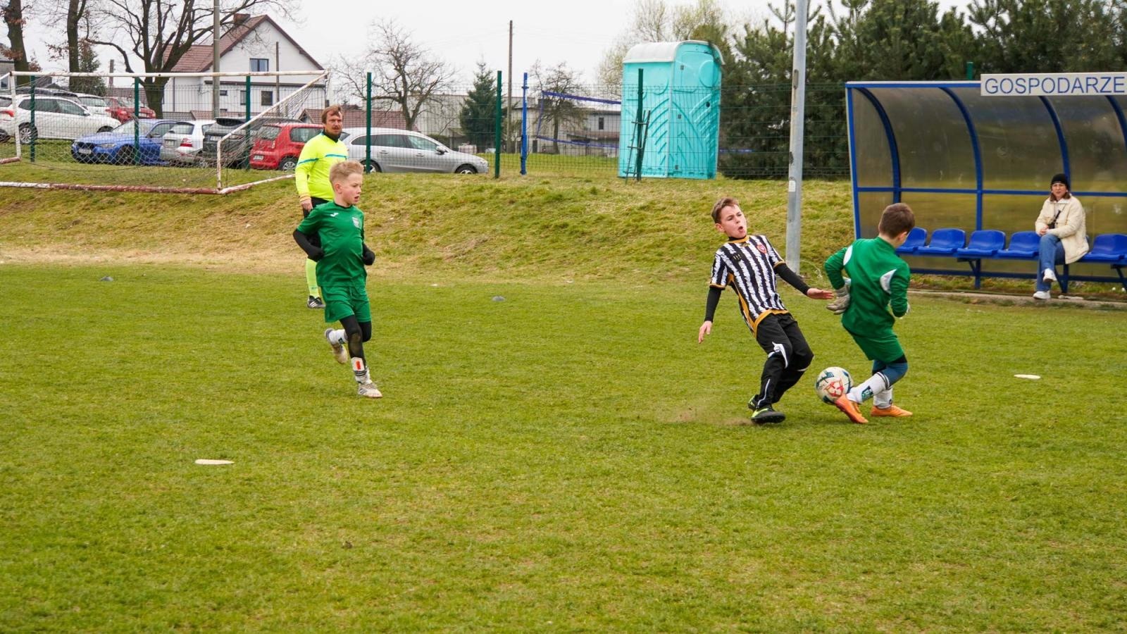 Zdjęcie w galerii na portalu naszraciborz.pl: Raszczyce Cup 2025. Piłkarska rywalizacja ponad pięciuset zawodników [FOTO] wiadomości z regionu