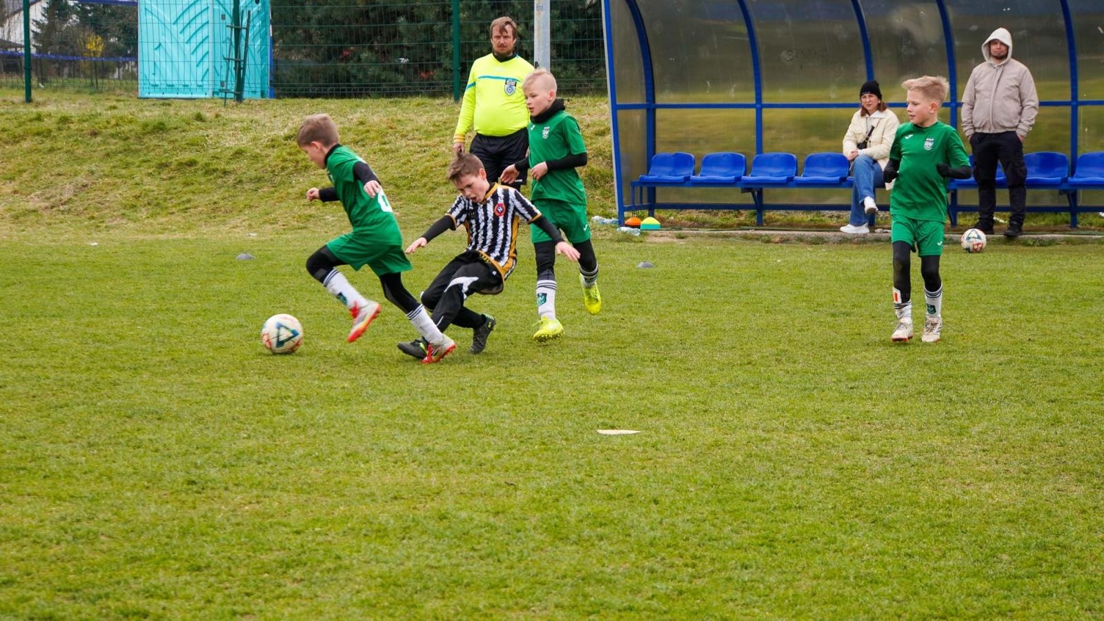 Zdjęcie w galerii na portalu naszraciborz.pl: Raszczyce Cup 2025. Piłkarska rywalizacja ponad pięciuset zawodników [FOTO] wiadomości z regionu
