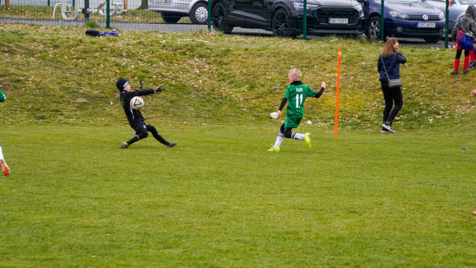 Zdjęcie w galerii na portalu naszraciborz.pl: Raszczyce Cup 2025. Piłkarska rywalizacja ponad pięciuset zawodników [FOTO] wiadomości z regionu
