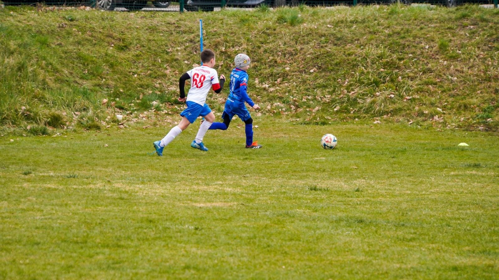 Zdjęcie w galerii na portalu naszraciborz.pl: Raszczyce Cup 2025. Piłkarska rywalizacja ponad pięciuset zawodników [FOTO] wiadomości z regionu