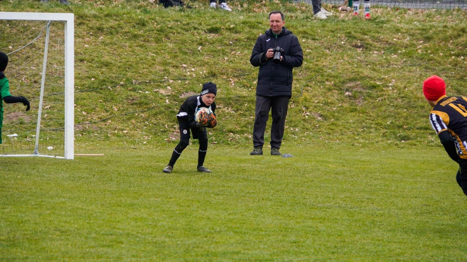 Zdjęcie w galerii na portalu naszraciborz.pl: Raszczyce Cup 2025. Piłkarska rywalizacja ponad pięciuset zawodników [FOTO] wiadomości z regionu