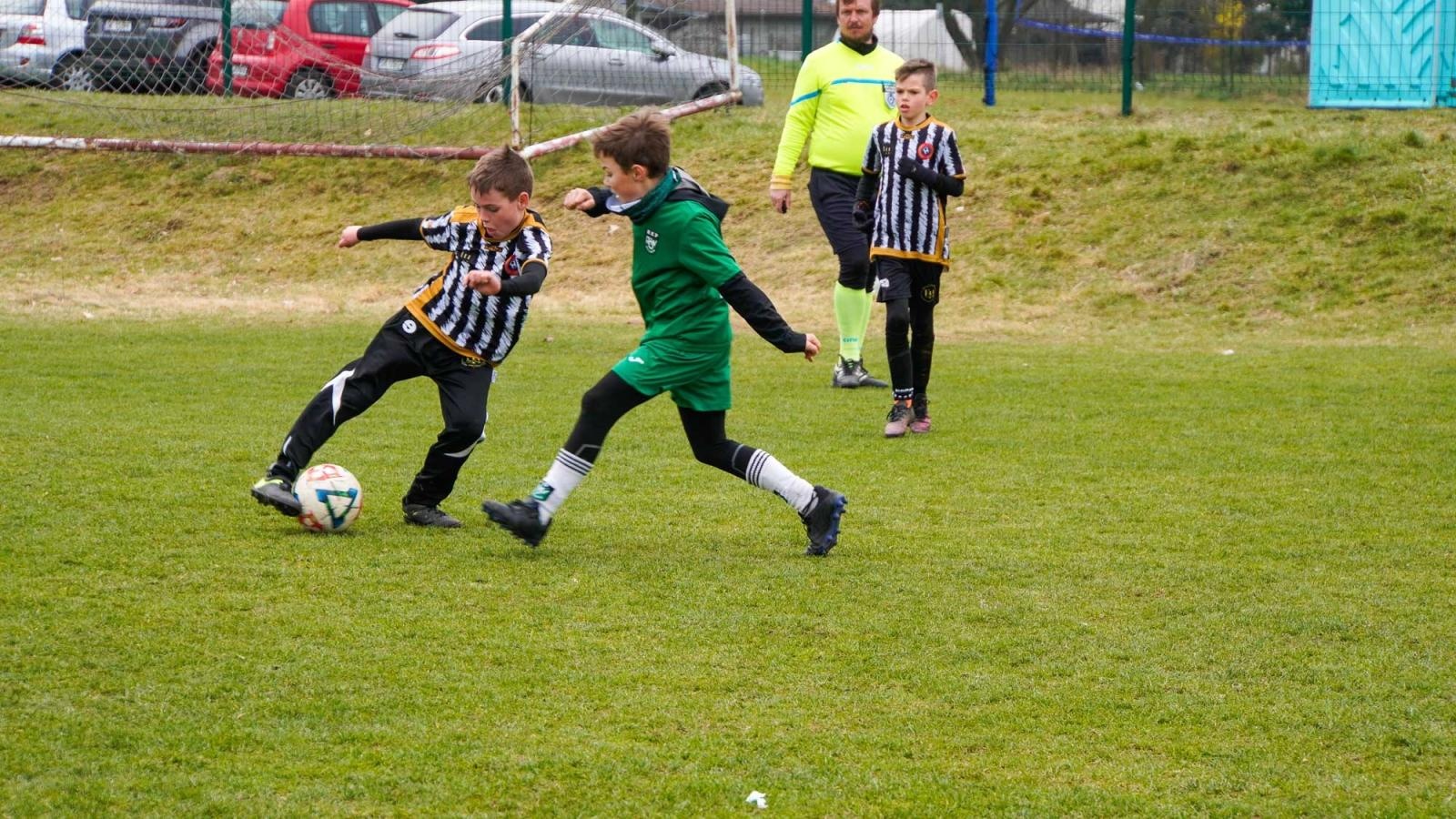 Zdjęcie w galerii na portalu naszraciborz.pl: Raszczyce Cup 2025. Piłkarska rywalizacja ponad pięciuset zawodników [FOTO] wiadomości z regionu
