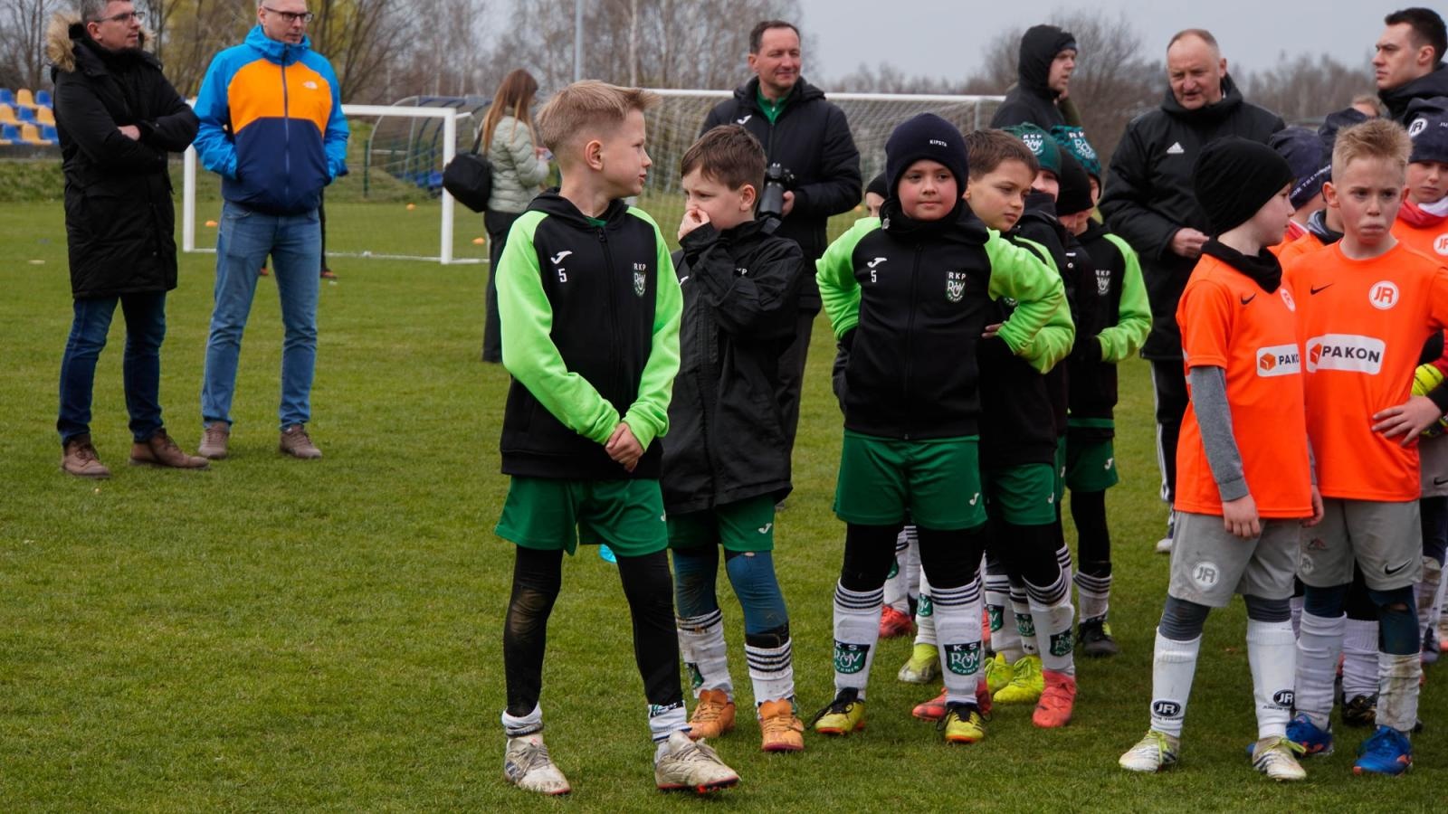 Zdjęcie w galerii na portalu naszraciborz.pl: Raszczyce Cup 2025. Piłkarska rywalizacja ponad pięciuset zawodników [FOTO] wiadomości z regionu
