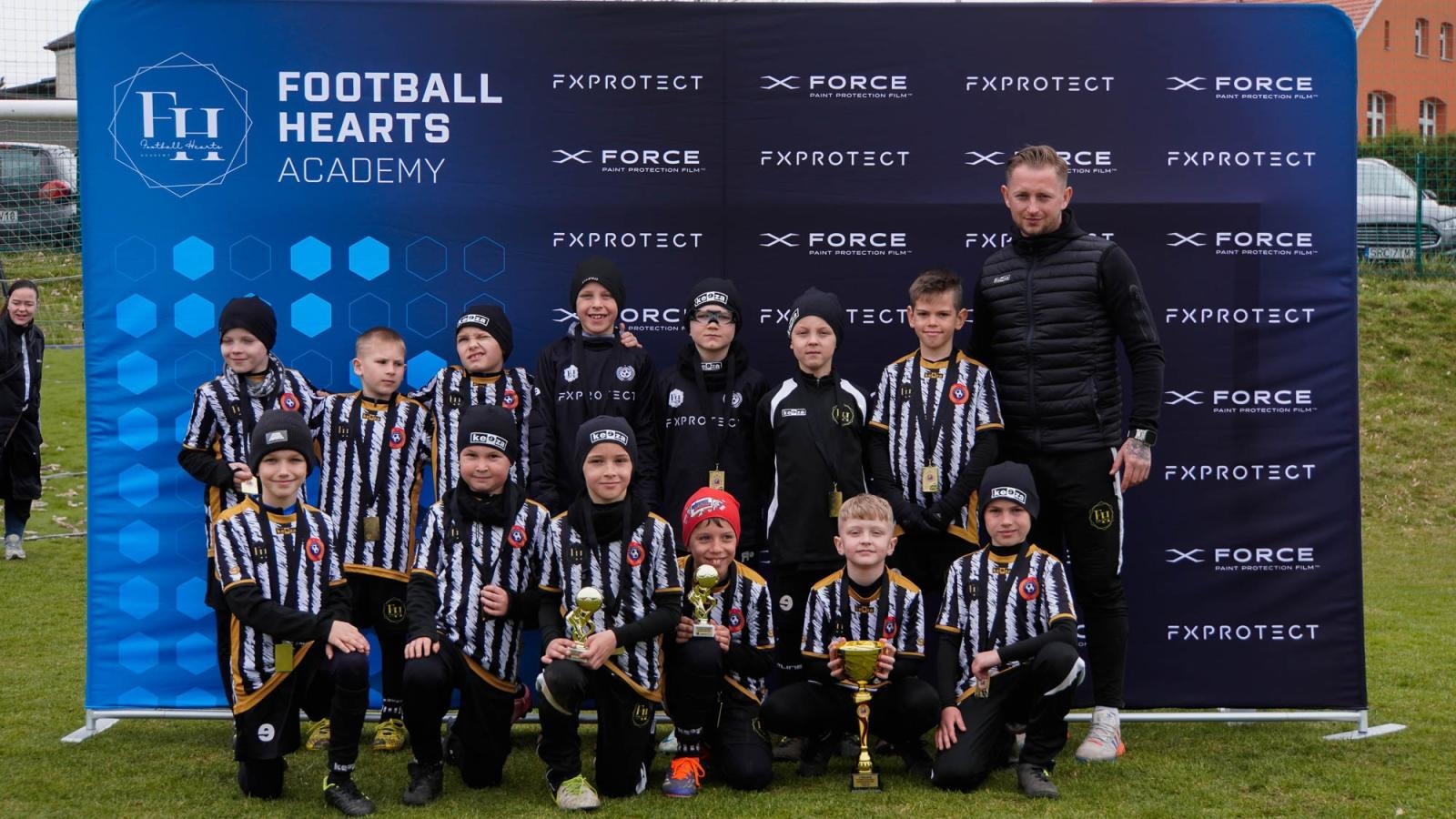 Zdjęcie w galerii na portalu naszraciborz.pl: Raszczyce Cup 2025. Piłkarska rywalizacja ponad pięciuset zawodników [FOTO] wiadomości z regionu