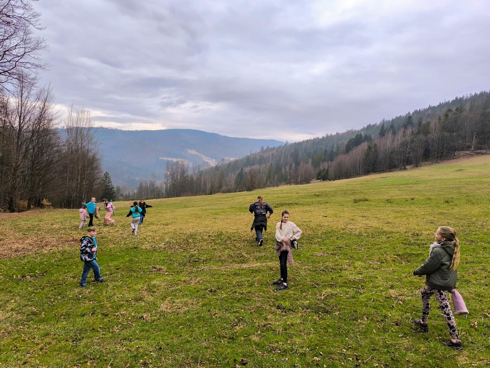 Zdjęcie w galerii na portalu naszraciborz.pl: Zespół Pieśni i Tańca Strzecha na integracyjnych warsztatach w Wiśle wiadomości z regionu