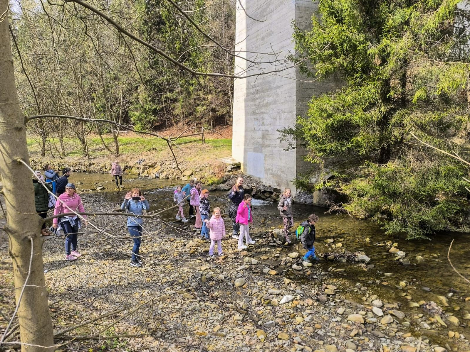Zdjęcie w galerii na portalu naszraciborz.pl: Zespół Pieśni i Tańca Strzecha na integracyjnych warsztatach w Wiśle wiadomości z regionu