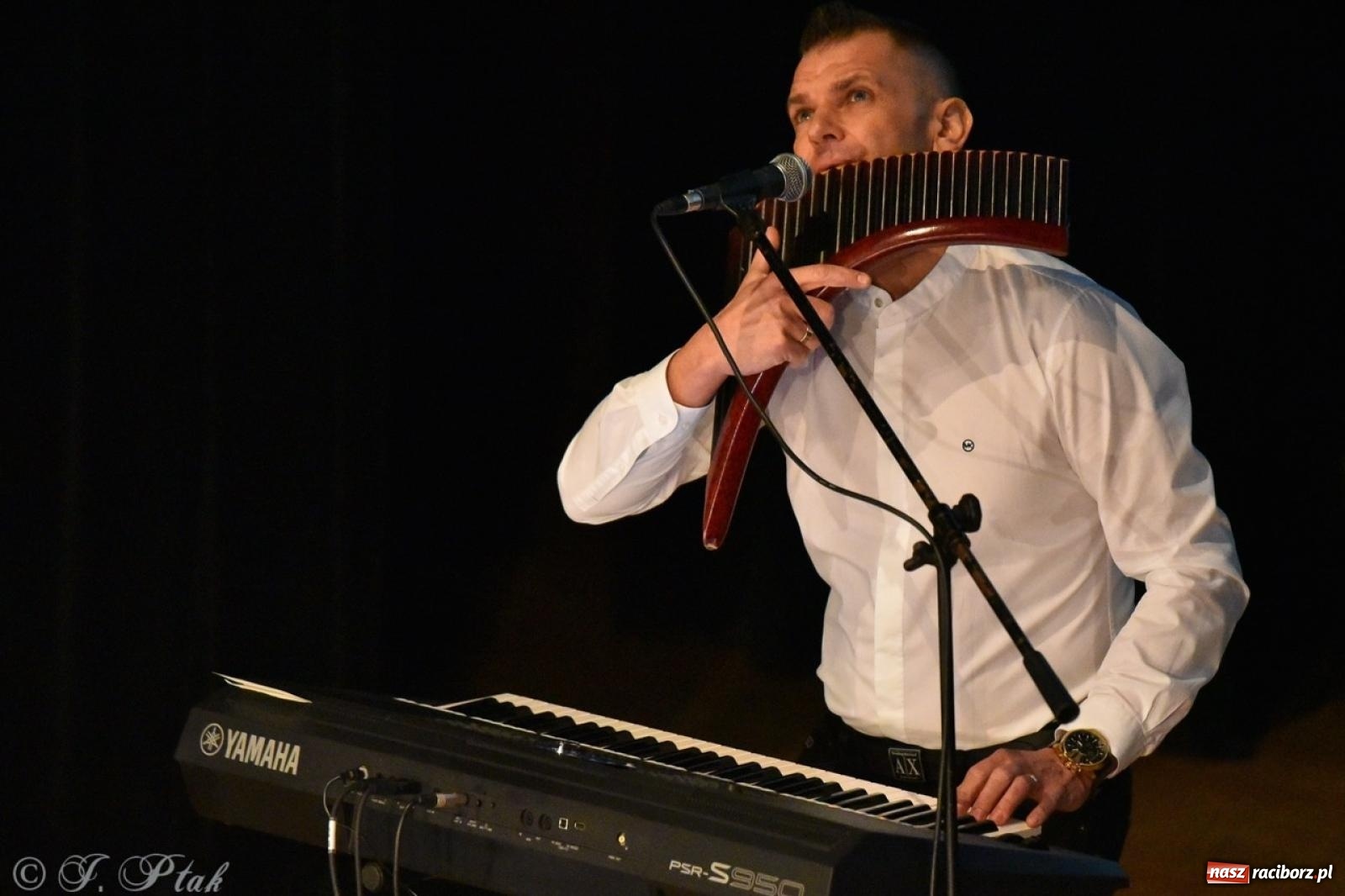 Zdjęcie w galerii na portalu naszraciborz.pl: 80 lat przedszkola w Brzeziu. Wzruszenia, wspomnienia i artystyczne talenty na scenie RCK [FOTO i WIDEO] wiadomości z regionu