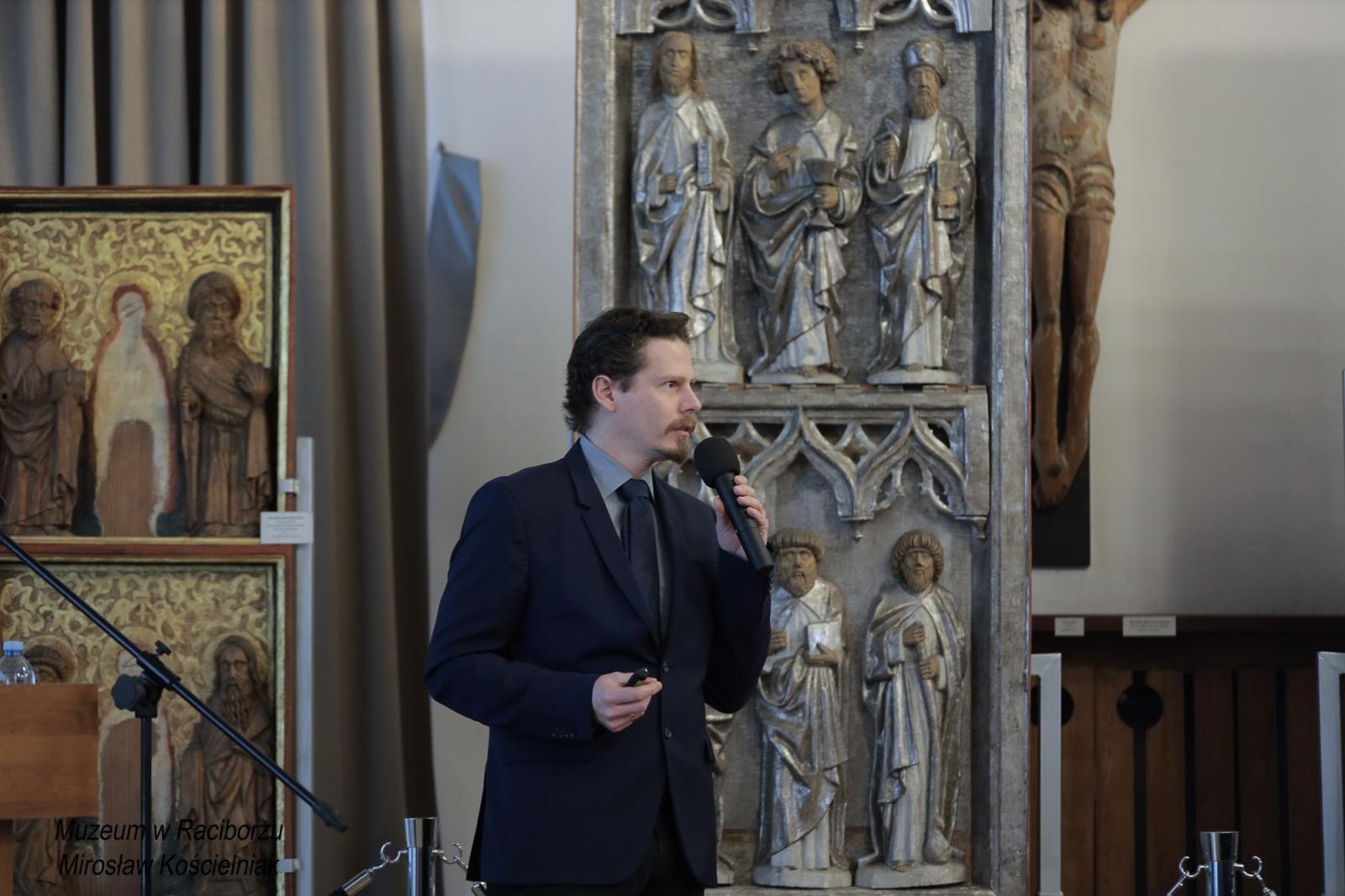 Zdjęcie w galerii na portalu naszraciborz.pl: Racibórz 1945. Konferencja i wystawa upamiętniły dramatyczne wydarzenia sprzed 80 lat [FOTO i WIDEO] wiadomości z regionu