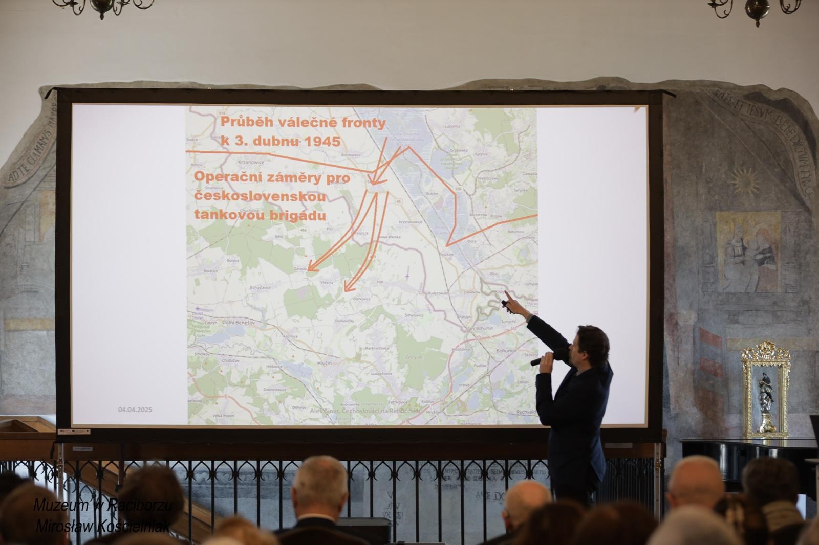 Zdjęcie w galerii na portalu naszraciborz.pl: Racibórz 1945. Konferencja i wystawa upamiętniły dramatyczne wydarzenia sprzed 80 lat [FOTO i WIDEO] wiadomości z regionu