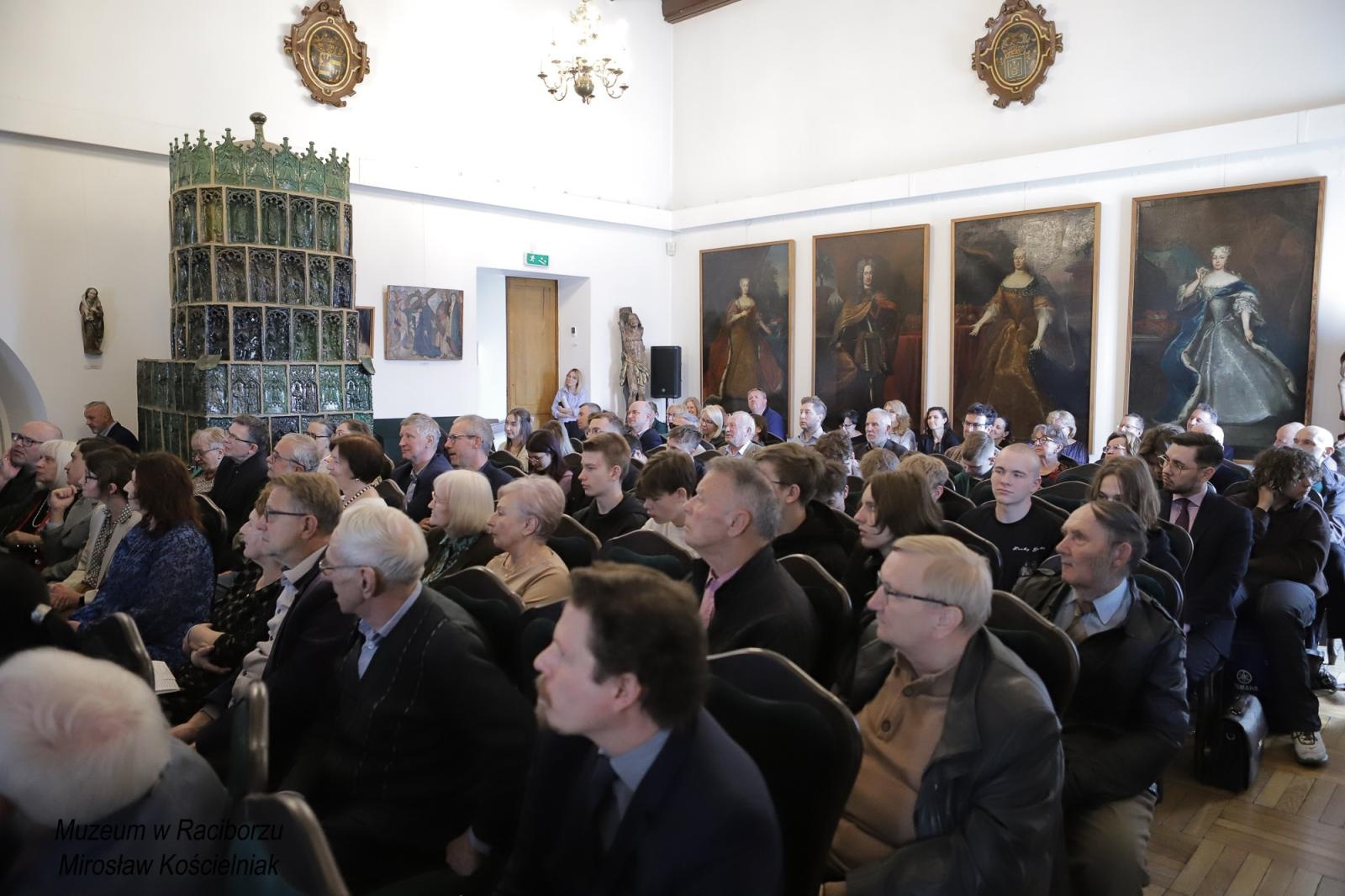 Zdjęcie w galerii na portalu naszraciborz.pl: Racibórz 1945. Konferencja i wystawa upamiętniły dramatyczne wydarzenia sprzed 80 lat [FOTO i WIDEO] wiadomości z regionu