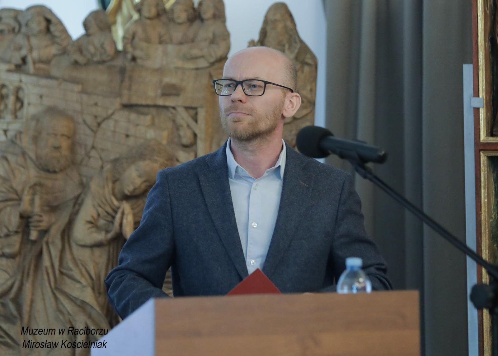 Zdjęcie w galerii na portalu naszraciborz.pl: Racibórz 1945. Konferencja i wystawa upamiętniły dramatyczne wydarzenia sprzed 80 lat [FOTO i WIDEO] wiadomości z regionu