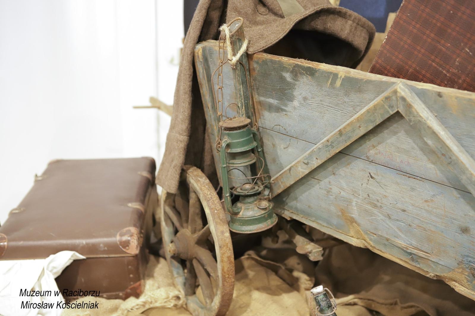 Zdjęcie w galerii na portalu naszraciborz.pl: Racibórz 1945. Konferencja i wystawa upamiętniły dramatyczne wydarzenia sprzed 80 lat [FOTO i WIDEO] wiadomości z regionu