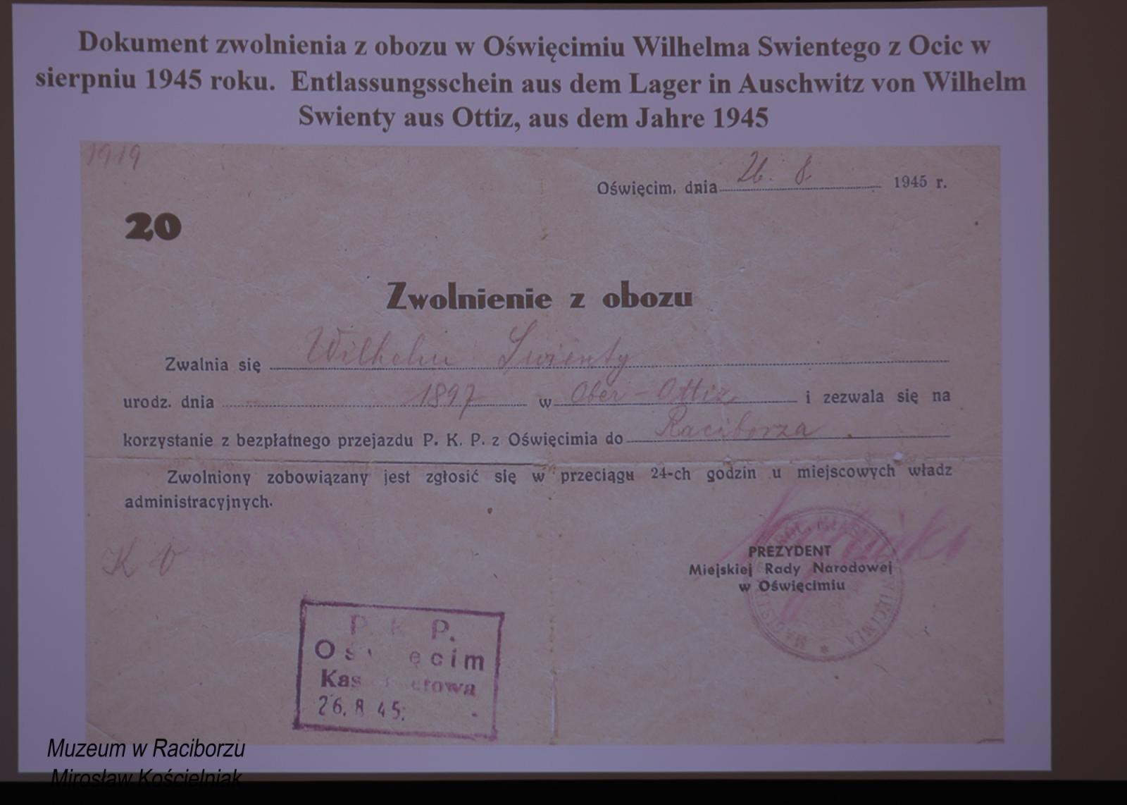 Zdjęcie w galerii na portalu naszraciborz.pl: Racibórz 1945. Konferencja i wystawa upamiętniły dramatyczne wydarzenia sprzed 80 lat [FOTO i WIDEO] wiadomości z regionu