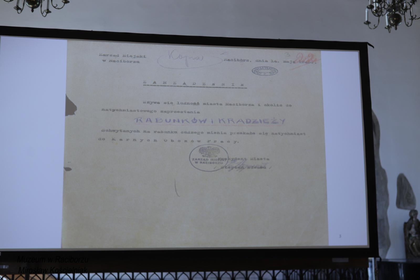 Zdjęcie w galerii na portalu naszraciborz.pl: Racibórz 1945. Konferencja i wystawa upamiętniły dramatyczne wydarzenia sprzed 80 lat [FOTO i WIDEO] wiadomości z regionu