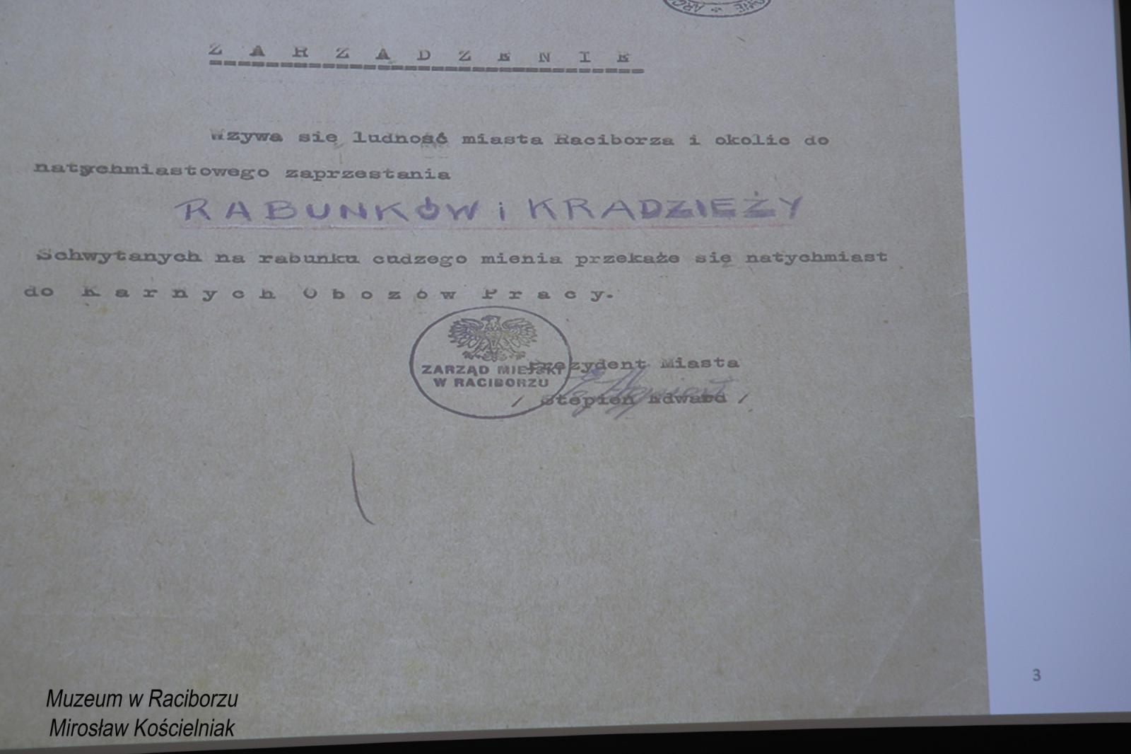 Zdjęcie w galerii na portalu naszraciborz.pl: Racibórz 1945. Konferencja i wystawa upamiętniły dramatyczne wydarzenia sprzed 80 lat [FOTO i WIDEO] wiadomości z regionu