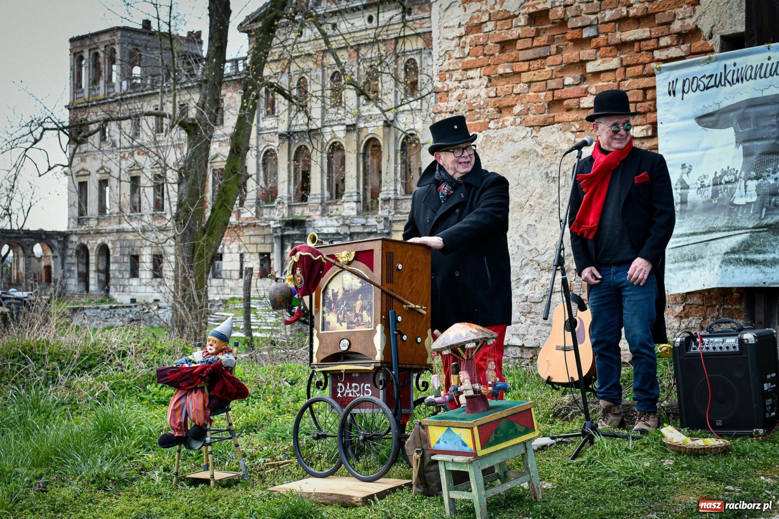 Zdjęcie w galerii na portalu naszraciborz.pl: Jarmark rozmaitości w Sławikowie przyciąga tłumy [FOTO i WIDEO] wiadomości z regionu