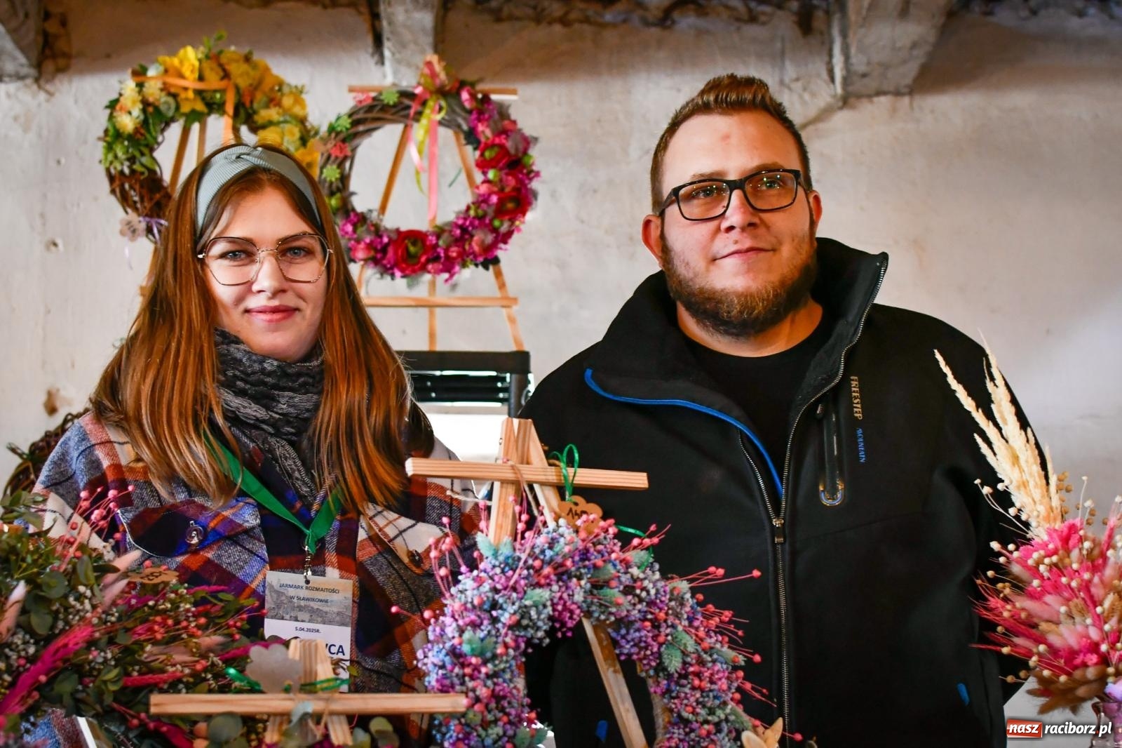 Zdjęcie w galerii na portalu naszraciborz.pl: Jarmark rozmaitości w Sławikowie przyciąga tłumy [FOTO i WIDEO] wiadomości z regionu
