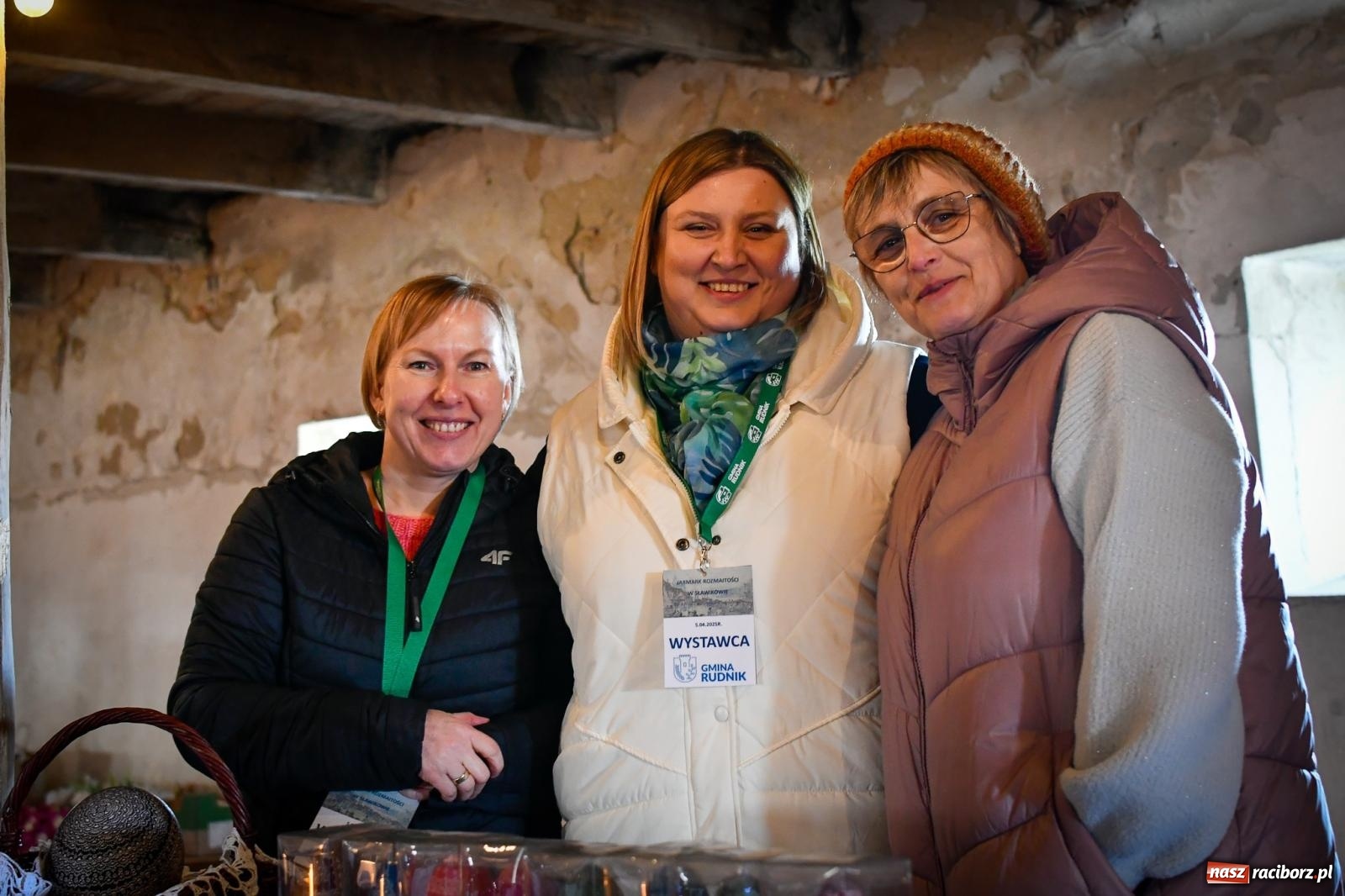 Zdjęcie w galerii na portalu naszraciborz.pl: Jarmark rozmaitości w Sławikowie przyciąga tłumy [FOTO i WIDEO] wiadomości z regionu