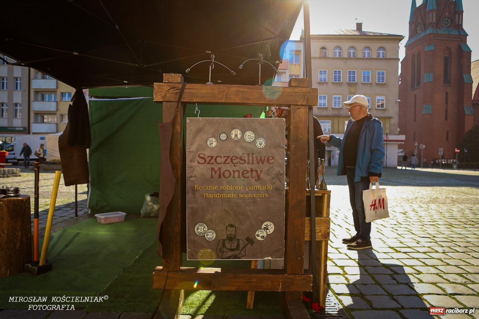 Zdjęcie w galerii na portalu naszraciborz.pl: Migawki z jarmarku wielkanocnego w Raciborzu [FOTO i WIDEO] wiadomości z regionu