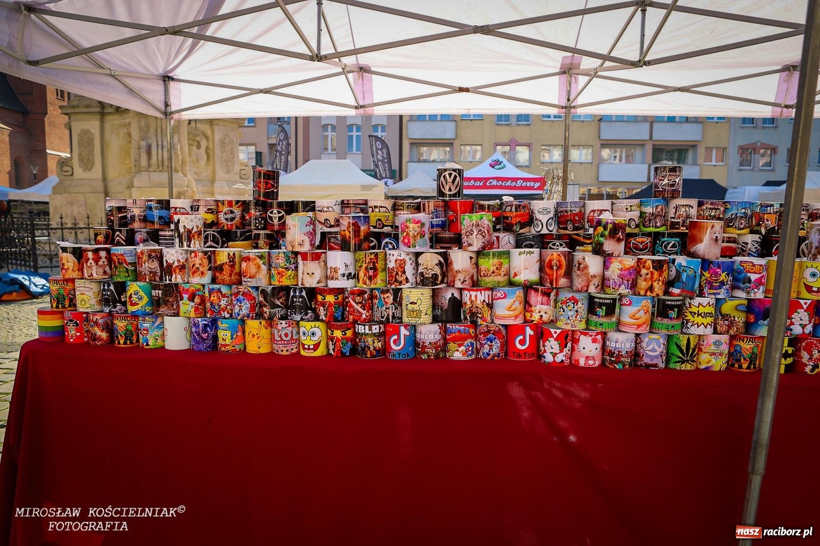 Zdjęcie w galerii na portalu naszraciborz.pl: Migawki z jarmarku wielkanocnego w Raciborzu [FOTO i WIDEO] wiadomości z regionu