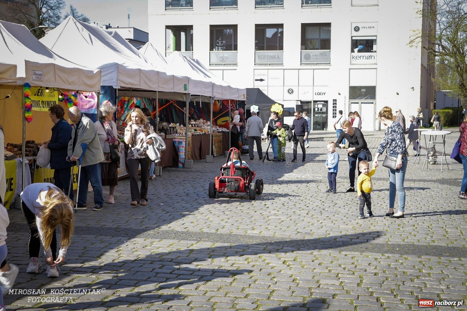 Zdjęcie w galerii na portalu naszraciborz.pl: Migawki z jarmarku wielkanocnego w Raciborzu [FOTO i WIDEO] wiadomości z regionu